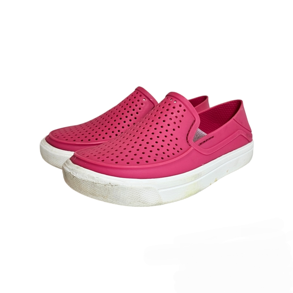 Crocs Pink Loafer Slip On Sneacker Size 2 Junior